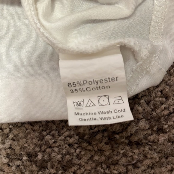 Butterfly Crop Top - Picture 5 of 5